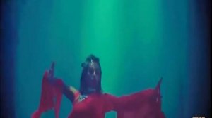 Inna Feat. D.F.S. - Hot (D-Base Remix).mp4