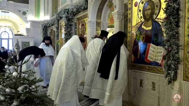 Хор братии Сретенского  Монастыря из Богослужения на Крещение+