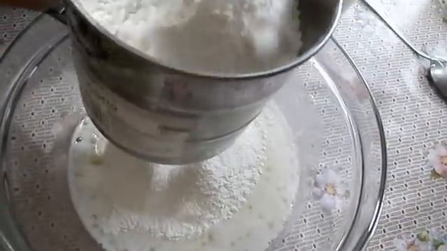 Тесто для пельменей и вареников на минералке смотреть онлайн