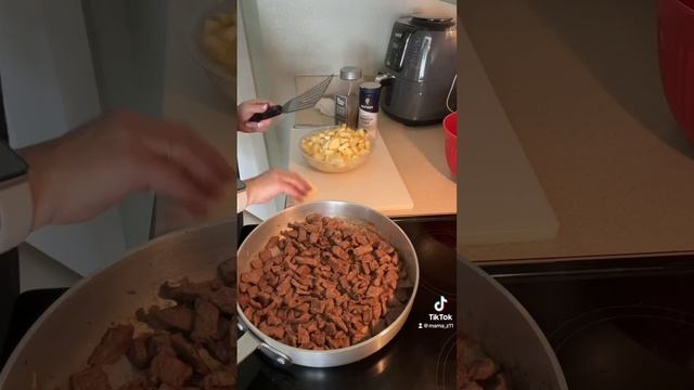 stewed potatoes with meat /тушёная картошка с мясом смотреть онлайн