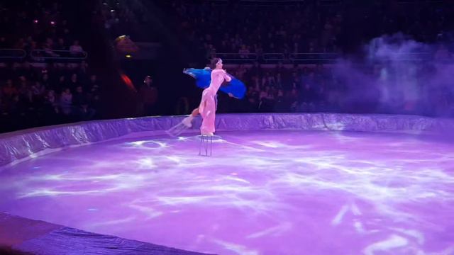Цирк на льду. Харьков⛸⛸⛸ смотреть онлайн
