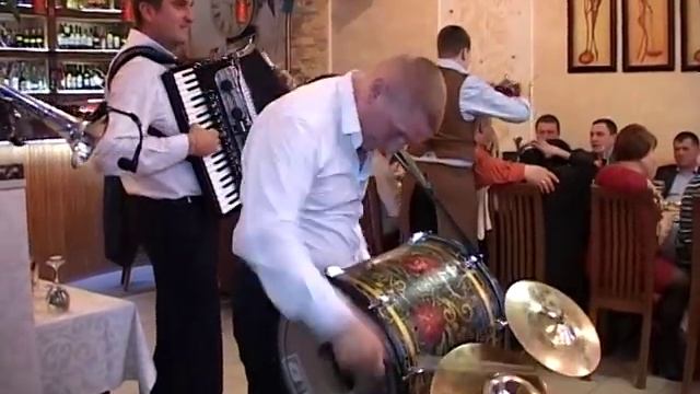 Кафе Автограф - гурт Людмила 1 смотреть онлайн