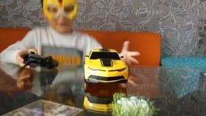 Бамблби на пульте управления, игрушки трансформеры для детей