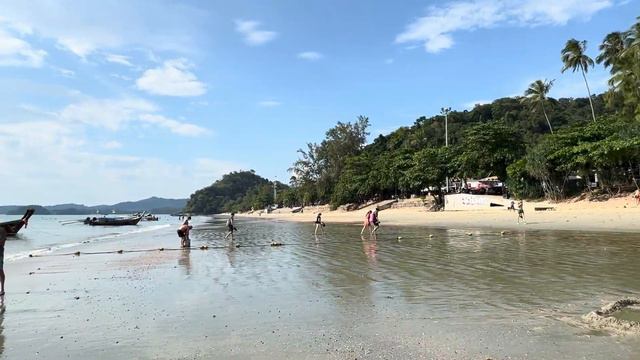 #Таиланд 🇹🇭 #Краби 2023 Декабрь | Пляж Ао Нанг 🏖️ | прогулка по пляжу 🏖️.