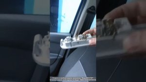 Установка дополнительного плафона освещения салона в Рено Логан 2014