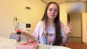 ЗАСВЕТИЛА НА СТРИМЕ ?! #твич #twitch