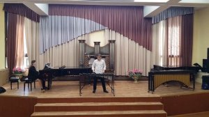 Дж. Гершвин. Прелюдия №1 (переложение для ксилофона и фортепиано).  Исполняет Олег Печерин (14 лет)