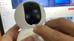 How to insert and remove SD 32GB memory card into XIAOMI MI Home Security Camera 360