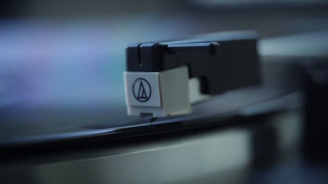 ワイヤレスターンテーブル【AT-LP60XBT】 смотреть онлайн