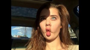 Сара МакДэниэл (Sarah McDaniel) модель с разноцветными глазами