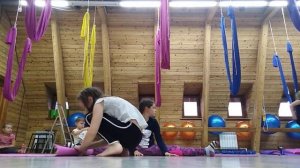 Как мы занимаемся на воздушной гимнастики