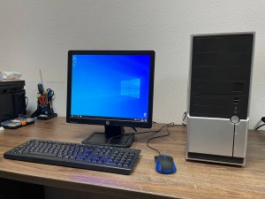 Q8400/4gb ddr3/120ssd/250hdd