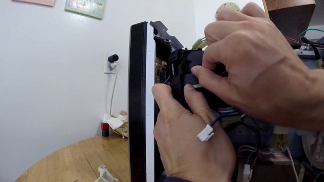 Sharp Carousel Microwave - Starts with Door Open смотреть онлайн