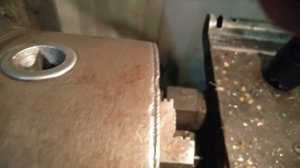 Приспособление для пробивки шпоночного паза