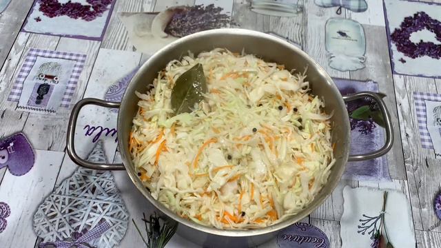Маринованная капуста. Готова через сутки!
