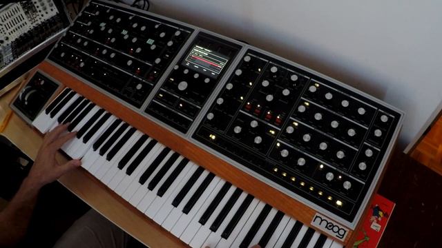 MOOG ONE MY FiRST PATCHES смотреть онлайн