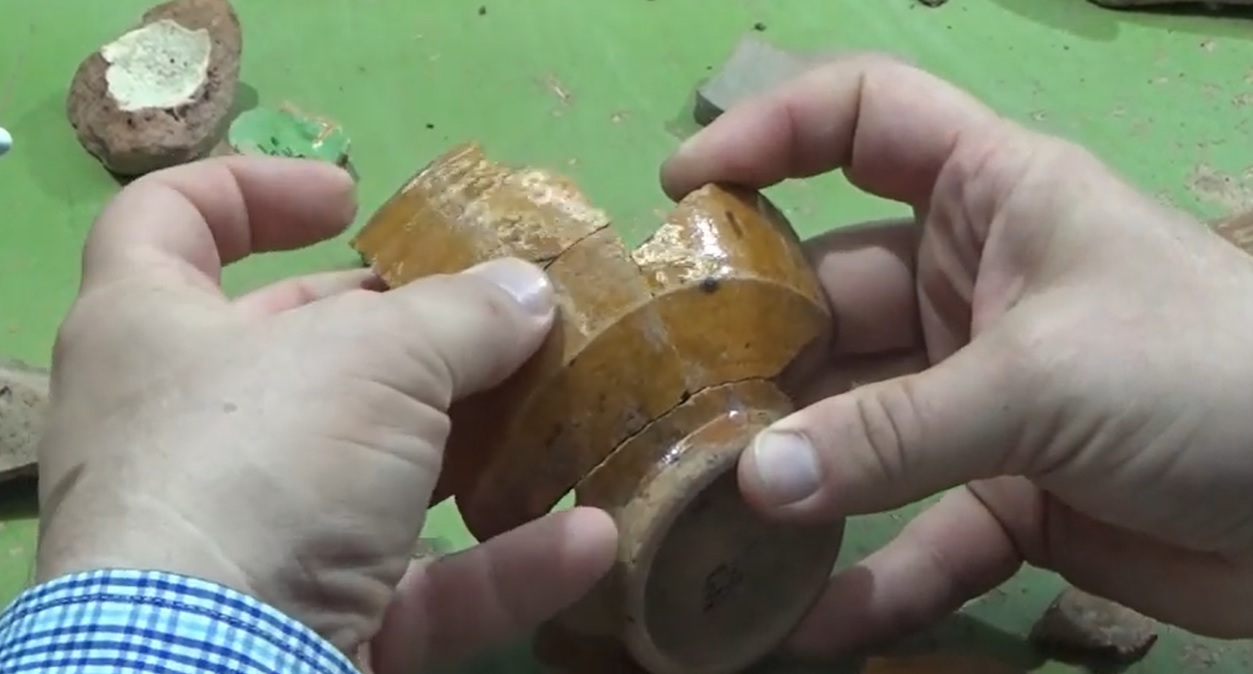 Венецианская чаша с раскопа по улице Щорса, 18