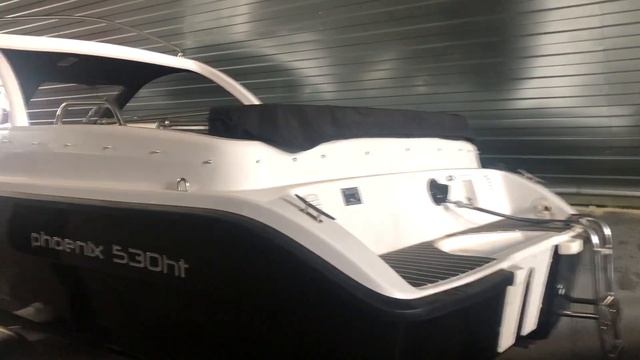 Обзор катера Phoenix 530 HT