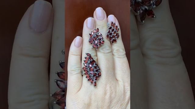 МНОГО ГРАНАТА! Натуральный ГРАНАТ в СЕРЕБРЕ. Крупное Кольцо и Серьги. Цены под видео.