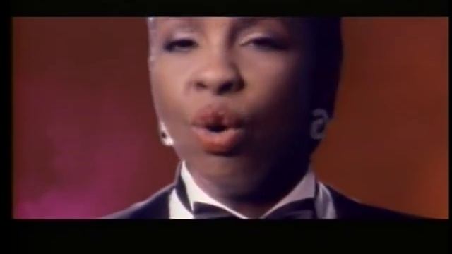Gladys Knight - License to Kill смотреть онлайн