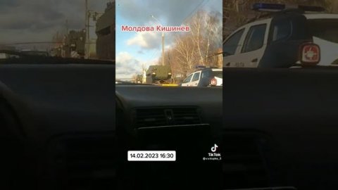 Жители Кишинёва отреагировали в соцсетях на проезд военной техники по городу