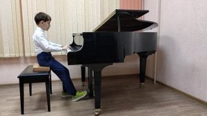 У.Гиллок "Звёзды летней ночью"исполняет Бамбуров Сергей 2 кл.Общее фортепиано МБУДО ДМШ14 г.Саратов