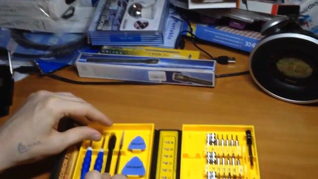 Обзор набора инструментов YAXUN YX6028A для ремонта телефонов и планшетов смотреть онлайн