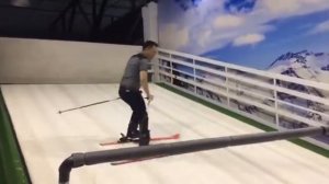 Ski simulator for imitating ski slopes indoor.  Горнолыжный симулятор. Лыжный симулятор в Ташкенте