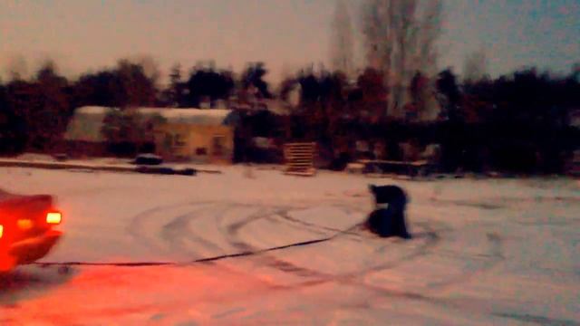 Время провождения выходных началось) Катаемся зимой на колесе.