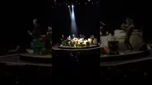 Trombone Shorty with Foo Fighters at Forum смотреть онлайн