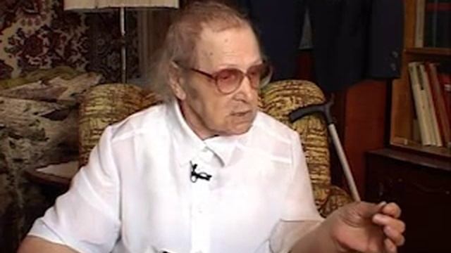 Солдаты России. "Косы под пилоткой"