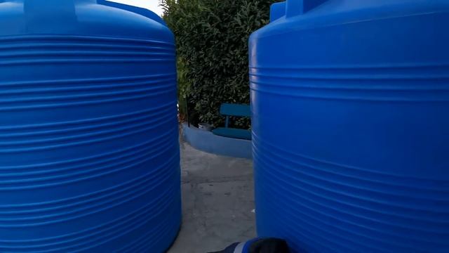 Сравнение емкостей 8000 л КрымХимПласт и ГрандПласт от магазина SEVBAK.RU смотреть онлайн