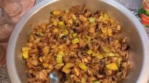 Кабачки с грибами на зиму.Супер вкусный салат!