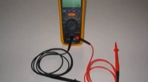 Цифровой мультиметр-мегаомметр Fluke 1507