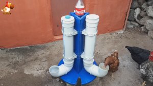 Кормушка стойка из труб для кур несушек для корма и воды