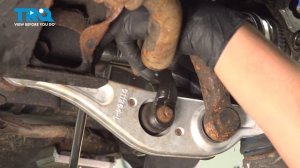 How to Replace Front Sway Bar Links 2003-2007 Infiniti G35