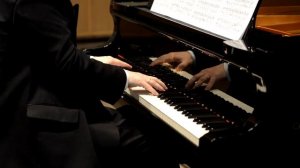 Эдвард ГРИГ Менуэт "Минувшие дни" op. 57 - Анатолий Полонский