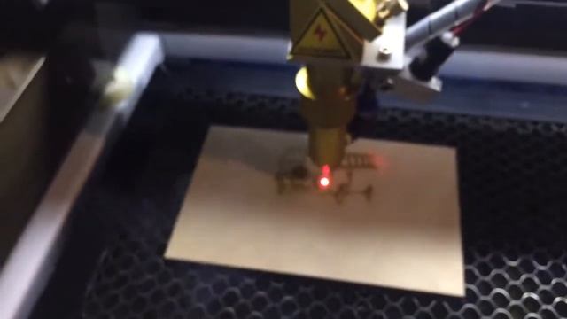 Лазерный гравер 6040 50Вт смотреть онлайн