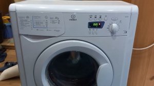 Стиральная машинка INDESIT на 3.5 кг.