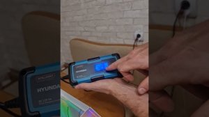 Интеллектуальное зарядное устройство Hyundai HY400 для аккумуляторов 14-160 Ампер