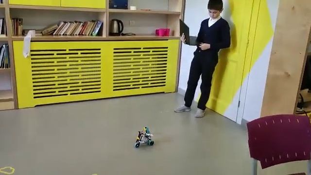 Дагестан,Цмур.Робот- велосипед (робототехника).