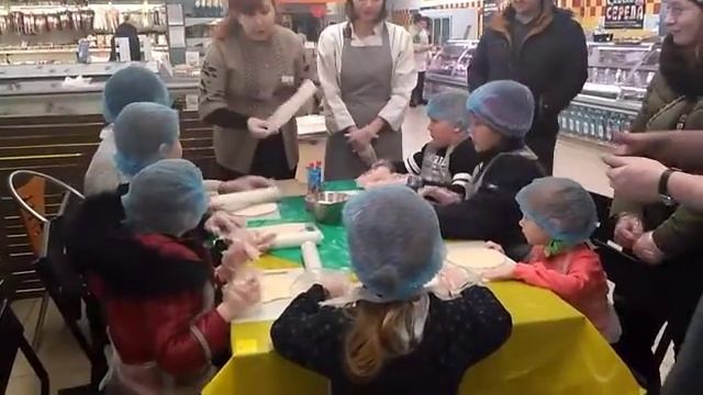 Сильпо. Мастер-класс по приготовлению пиццы смотреть онлайн