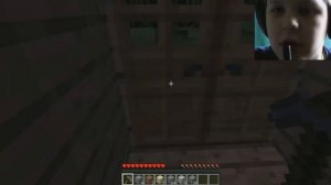 Minecraft №5 улучшаю шахту
