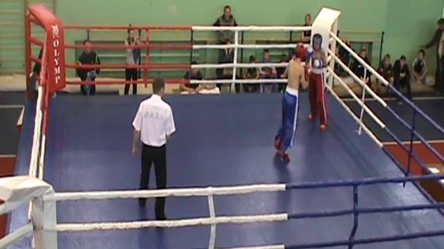 Уленеев Максим / кикбоксинг / открытый городской турнир смотреть онлайн