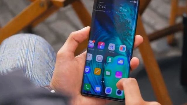 Лучшие смартфоны 2019 года №-7.Номинация Самый автономный смартфон долго живущий без подзарядки