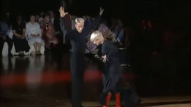 Peter Stokkebroe& Christina WSSDF 2007 Paso Doble смотреть онлайн