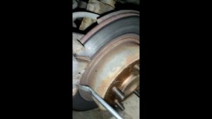 Замена задних колодок Mitsubishi Outlander