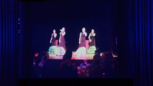 0. Приветствие, начало концерта. Школа фламенко Юлии Плахотиной "De Las Llamas" г. Москва. смотреть онлайн