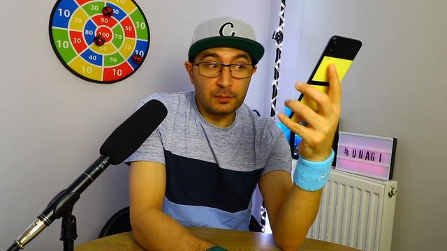 Samsung Nailed it Galaxy Z Flip 3 5G, The Foldable Phone To Buy смотреть онлайн