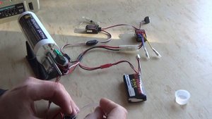 Работа защитной системы для модели радиоуправляемой подводной лодки